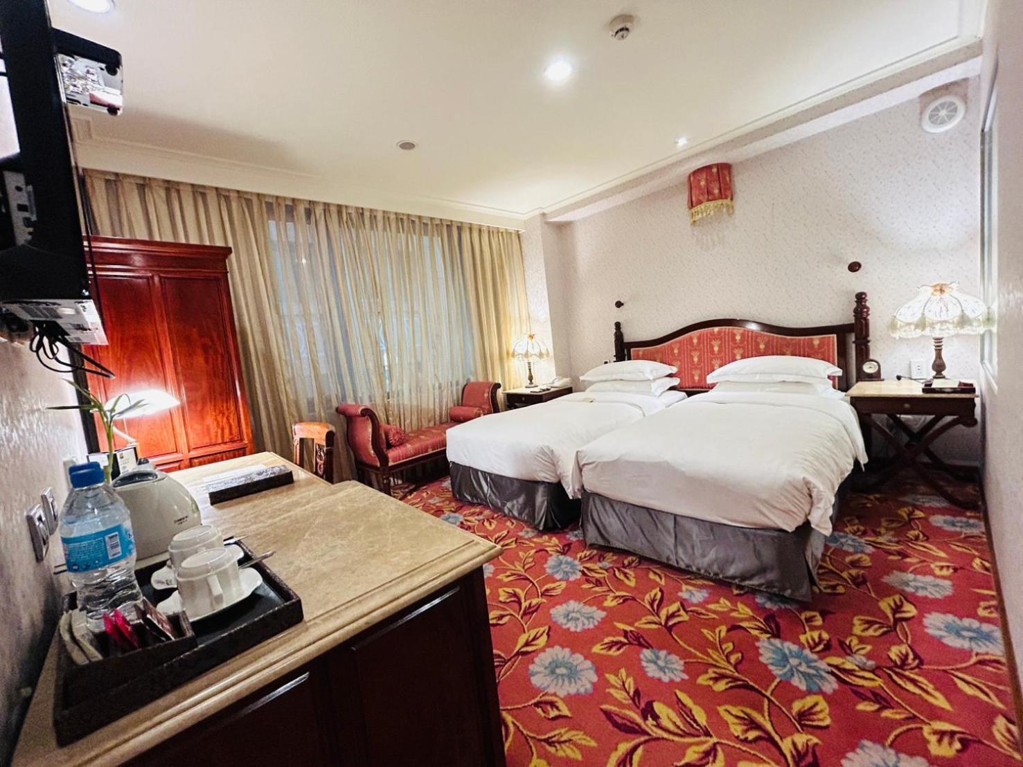 Royal Seasons ‧ Nanjing W. Khách sạn